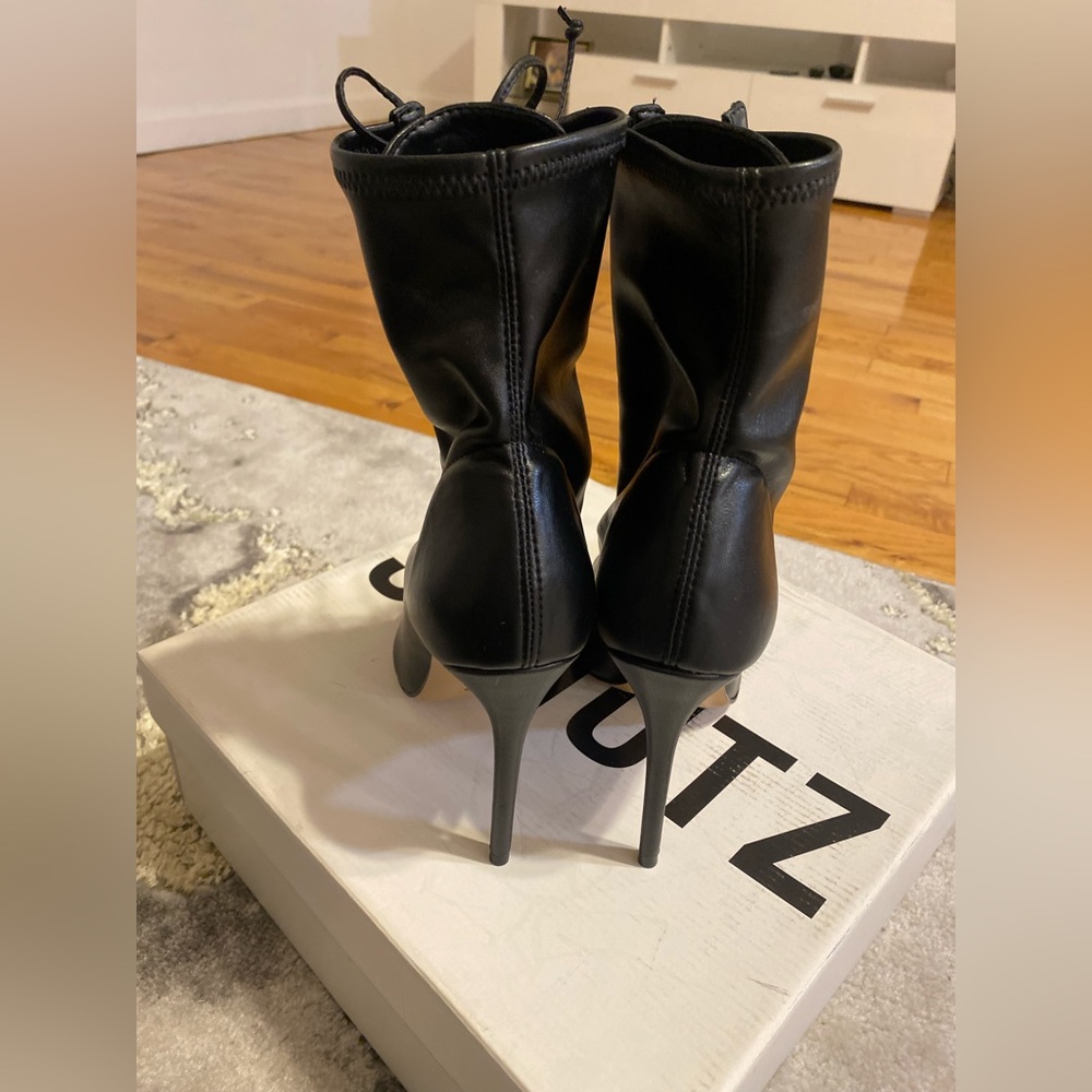 Schutz lace up boot heels - Picture 2 of 8